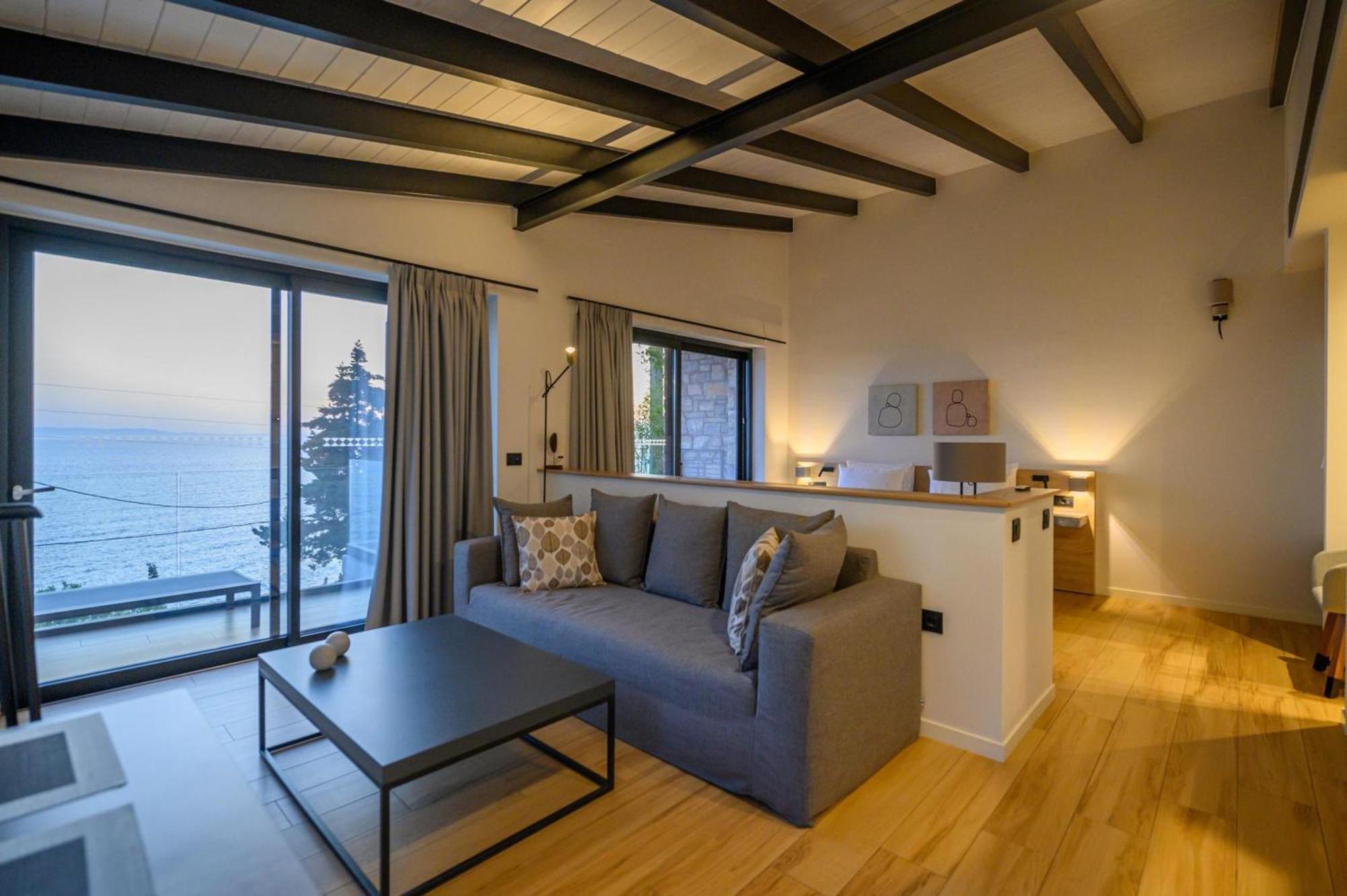 Mani Suites Ájosz Nikólaosz Kültér fotó